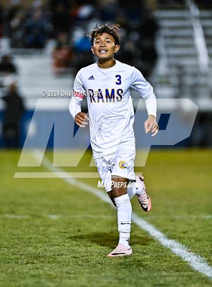 Thumbnail 2 in Holy Family vs Roaring Fork (CHSAA 3A Semi Final) photogallery.