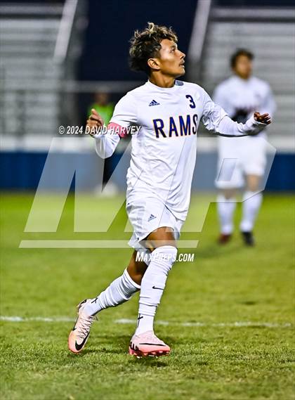 Thumbnail 3 in Holy Family vs Roaring Fork (CHSAA 3A Semi Final) photogallery.