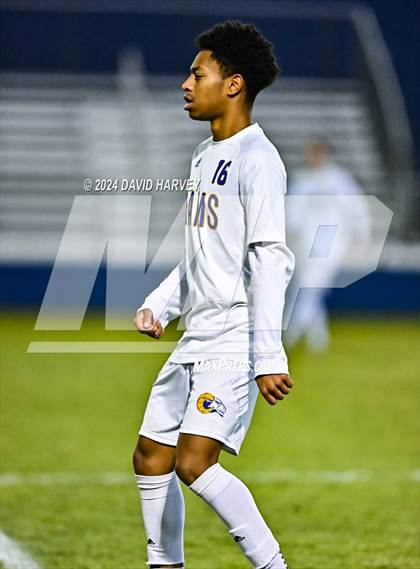 Thumbnail 2 in Holy Family vs Roaring Fork (CHSAA 3A Semi Final) photogallery.