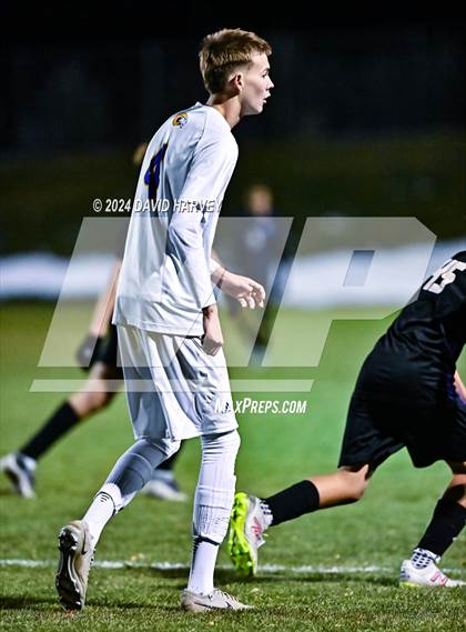 Thumbnail 2 in Holy Family vs Roaring Fork (CHSAA 3A Semi Final) photogallery.