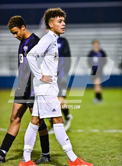 Thumbnail 2 in Holy Family vs Roaring Fork (CHSAA 3A Semi Final) photogallery.