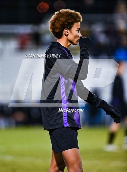 Thumbnail 2 in Holy Family vs Roaring Fork (CHSAA 3A Semi Final) photogallery.