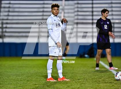 Thumbnail 3 in Holy Family vs Roaring Fork (CHSAA 3A Semi Final) photogallery.