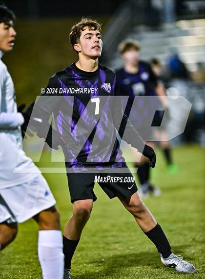 Thumbnail 3 in Holy Family vs Roaring Fork (CHSAA 3A Semi Final) photogallery.