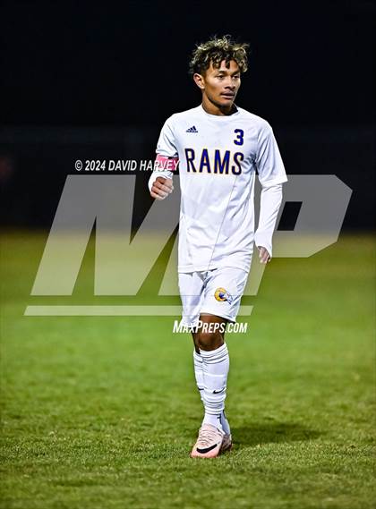 Thumbnail 2 in Holy Family vs Roaring Fork (CHSAA 3A Semi Final) photogallery.
