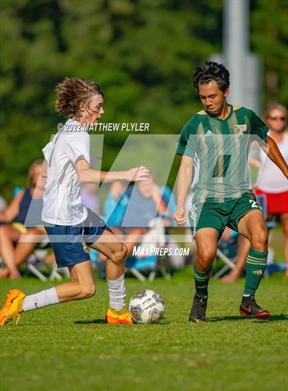 Thumbnail 1 in Cape Fear vs Pinecrest (Battle for the Bell) photogallery.