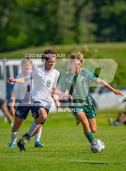 Thumbnail 3 in Cape Fear vs Pinecrest (Battle for the Bell) photogallery.