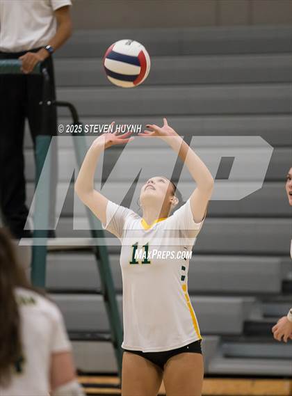 Thumbnail 3 in JV: Hillsboro @ Putnam photogallery.