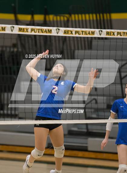 Thumbnail 1 in JV: Hillsboro @ Putnam photogallery.