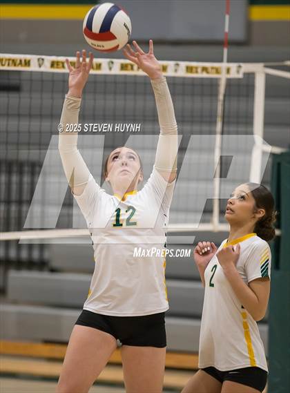 Thumbnail 3 in JV: Hillsboro @ Putnam photogallery.