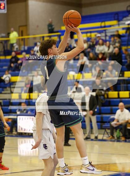 Thumbnail 3 in Spring Creek vs. Ridgeline photogallery.