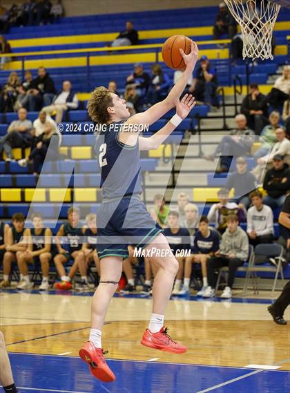 Thumbnail 3 in Spring Creek vs. Ridgeline photogallery.