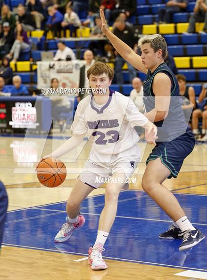 Thumbnail 2 in Spring Creek vs. Ridgeline photogallery.