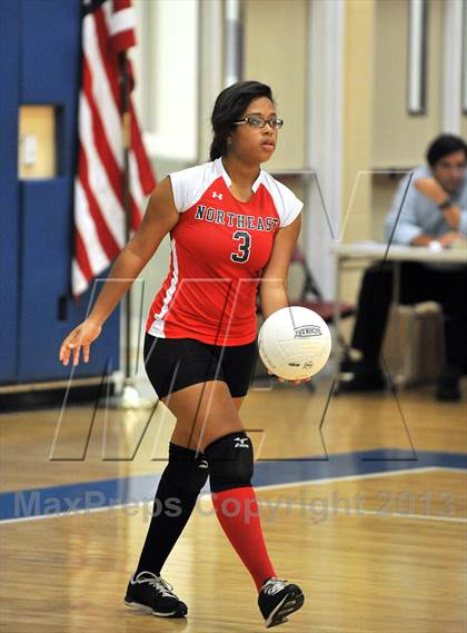Thumbnail 2 in Northeast vs Cardinal O'Hara (AAA District 12 Championship) photogallery.