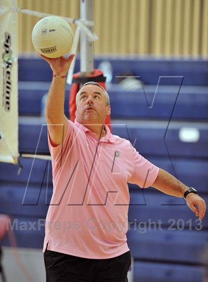 Thumbnail 2 in Northeast vs Cardinal O'Hara (AAA District 12 Championship) photogallery.