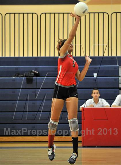 Thumbnail 2 in Northeast vs Cardinal O'Hara (AAA District 12 Championship) photogallery.