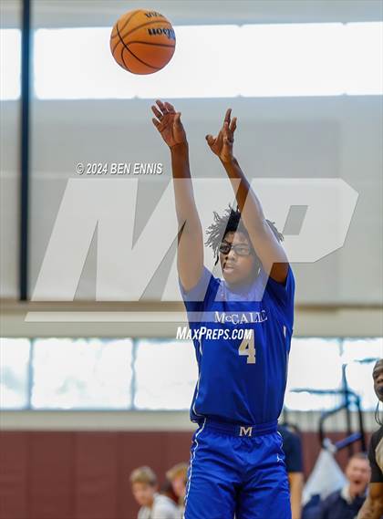 Thumbnail 2 in Mt. Bethel Christian Academy vs. McCallie (Hard in the Paint) photogallery.