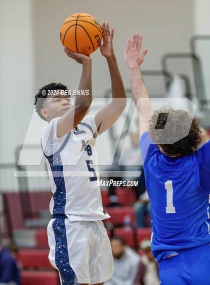 Thumbnail 3 in Mt. Bethel Christian Academy vs. McCallie (Hard in the Paint) photogallery.