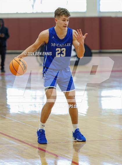 Thumbnail 2 in Mt. Bethel Christian Academy vs. McCallie (Hard in the Paint) photogallery.