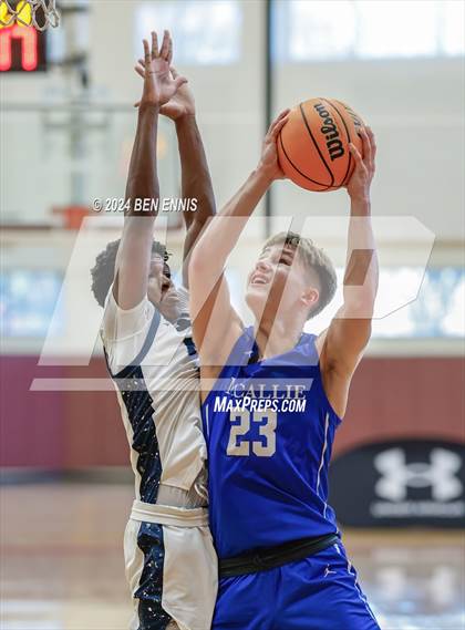 Thumbnail 3 in Mt. Bethel Christian Academy vs. McCallie (Hard in the Paint) photogallery.