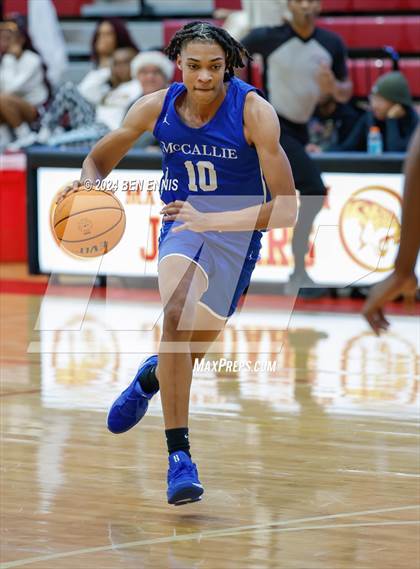 Thumbnail 1 in Mt. Bethel Christian Academy vs. McCallie (Hard in the Paint) photogallery.