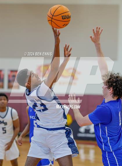 Thumbnail 1 in Mt. Bethel Christian Academy vs. McCallie (Hard in the Paint) photogallery.