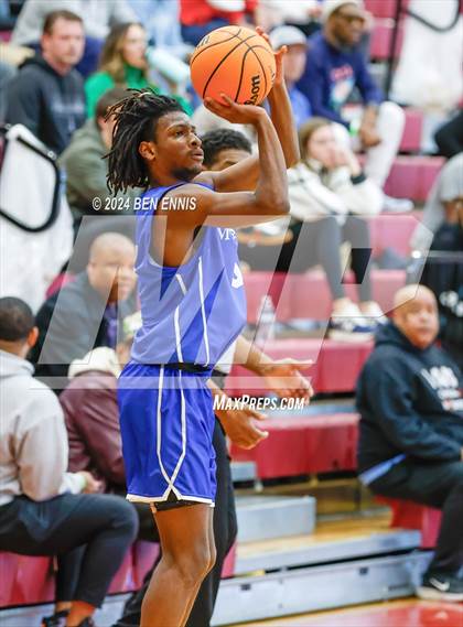 Thumbnail 3 in Mt. Bethel Christian Academy vs. McCallie (Hard in the Paint) photogallery.