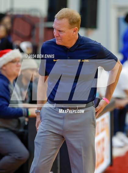 Thumbnail 2 in Mt. Bethel Christian Academy vs. McCallie (Hard in the Paint) photogallery.