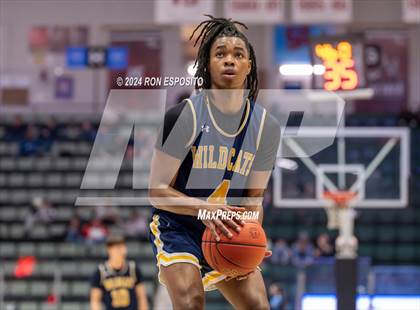 Thumbnail 2 in Elmont vs West Genesee (NYSPHSAA Class AA Final) photogallery.