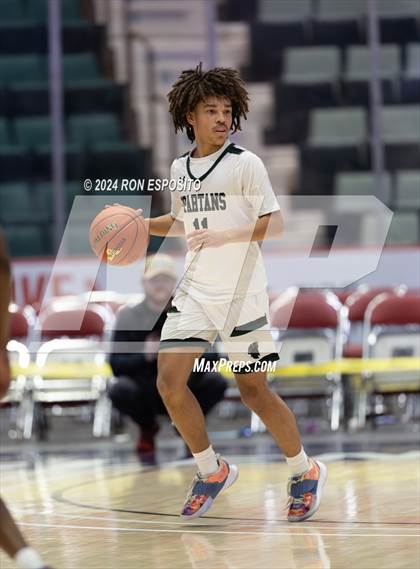 Thumbnail 2 in Elmont vs West Genesee (NYSPHSAA Class AA Final) photogallery.