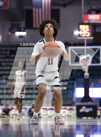 Thumbnail 2 in Elmont vs West Genesee (NYSPHSAA Class AA Final) photogallery.