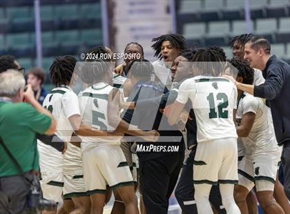 Thumbnail 2 in Elmont vs West Genesee (NYSPHSAA Class AA Final) photogallery.