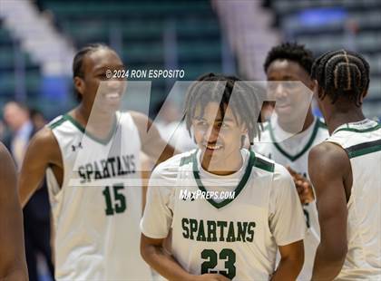 Thumbnail 3 in Elmont vs West Genesee (NYSPHSAA Class AA Final) photogallery.