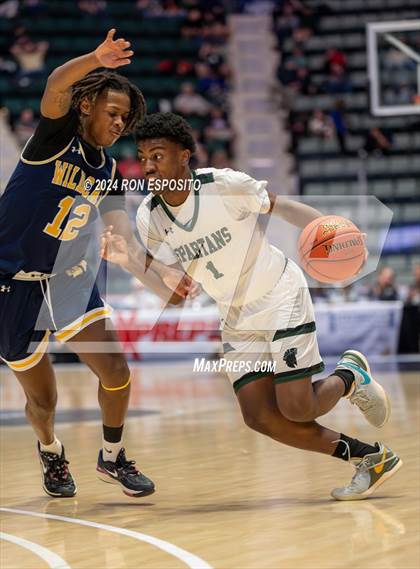 Thumbnail 3 in Elmont vs West Genesee (NYSPHSAA Class AA Final) photogallery.