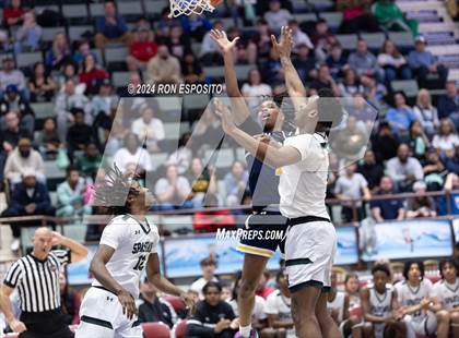 Thumbnail 2 in Elmont vs West Genesee (NYSPHSAA Class AA Final) photogallery.