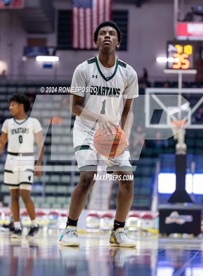 Thumbnail 2 in Elmont vs West Genesee (NYSPHSAA Class AA Final) photogallery.