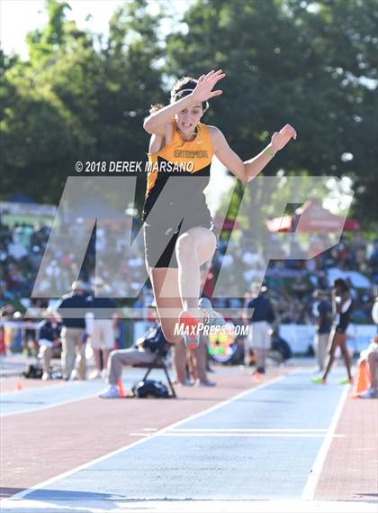 Thumbnail 3 in CIF State Track and Field Championships (Girls Triple Jump Qualifying) photogallery.