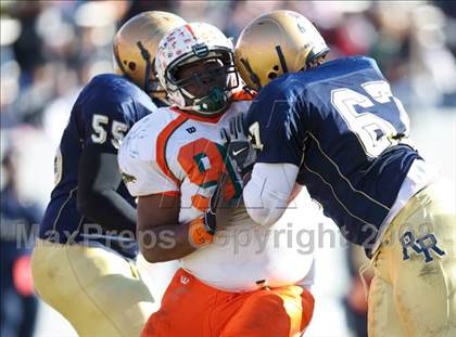 Thumbnail 3 in East Lincoln vs. Reidsville (NCHSAA 2-AA Football Final) photogallery.