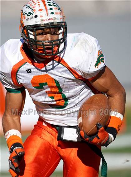 Thumbnail 3 in East Lincoln vs. Reidsville (NCHSAA 2-AA Football Final) photogallery.