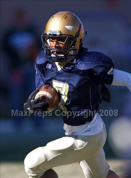 Thumbnail 2 in East Lincoln vs. Reidsville (NCHSAA 2-AA Football Final) photogallery.