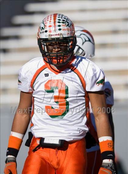 Thumbnail 1 in East Lincoln vs. Reidsville (NCHSAA 2-AA Football Final) photogallery.