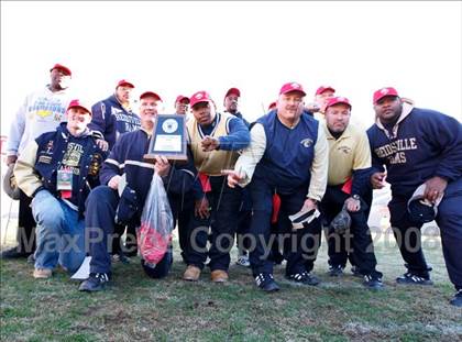 Thumbnail 2 in East Lincoln vs. Reidsville (NCHSAA 2-AA Football Final) photogallery.