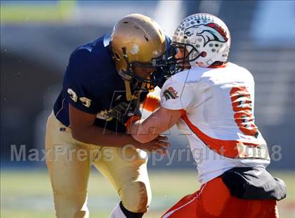Thumbnail 2 in East Lincoln vs. Reidsville (NCHSAA 2-AA Football Final) photogallery.