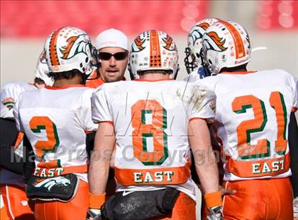 Thumbnail 1 in East Lincoln vs. Reidsville (NCHSAA 2-AA Football Final) photogallery.