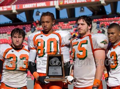 Thumbnail 3 in East Lincoln vs. Reidsville (NCHSAA 2-AA Football Final) photogallery.