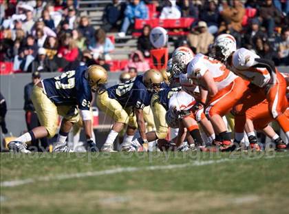 Thumbnail 3 in East Lincoln vs. Reidsville (NCHSAA 2-AA Football Final) photogallery.