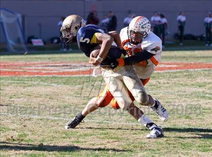 Thumbnail 2 in East Lincoln vs. Reidsville (NCHSAA 2-AA Football Final) photogallery.