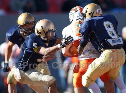 Thumbnail 2 in East Lincoln vs. Reidsville (NCHSAA 2-AA Football Final) photogallery.