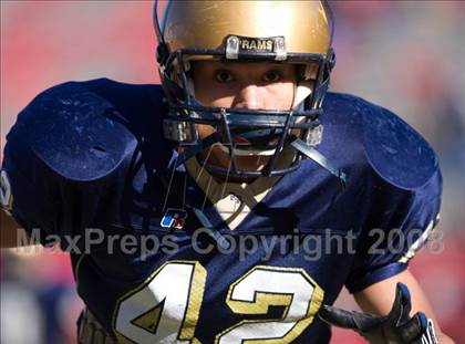 Thumbnail 3 in East Lincoln vs. Reidsville (NCHSAA 2-AA Football Final) photogallery.