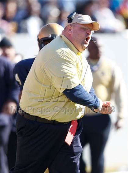 Thumbnail 2 in East Lincoln vs. Reidsville (NCHSAA 2-AA Football Final) photogallery.